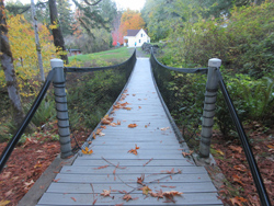 Bouncing bridge at Seabeck